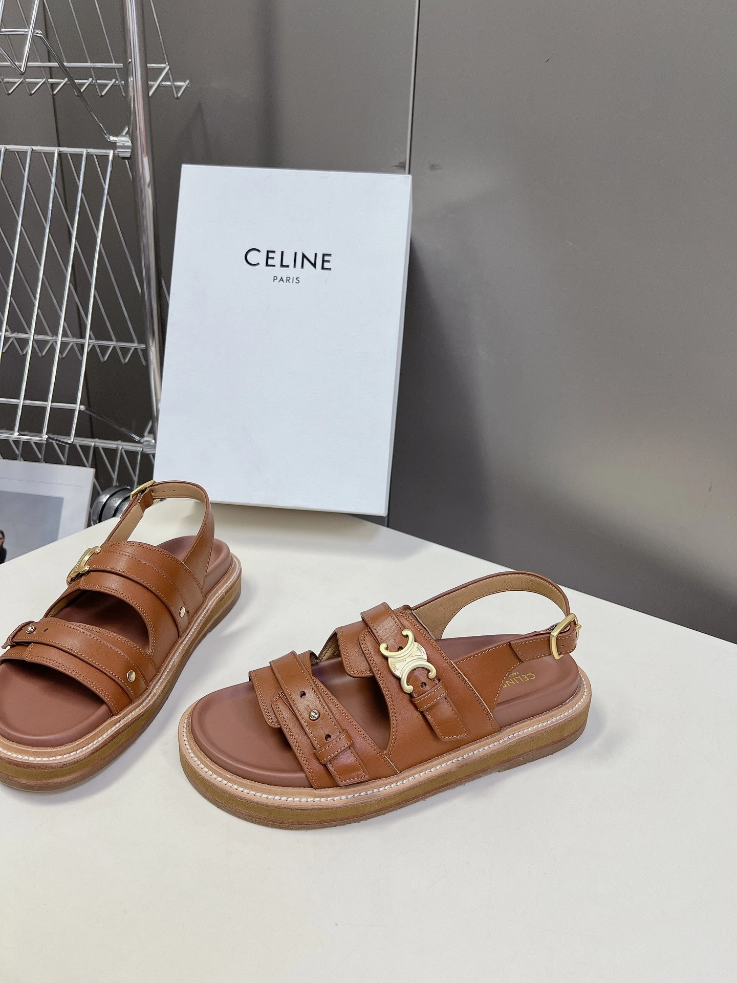 COCO-- 358i95 359813766C.04LU Calfskin item：E-X158A0898T